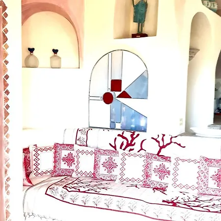 Elegant House With Sea View In Casa vacanze *