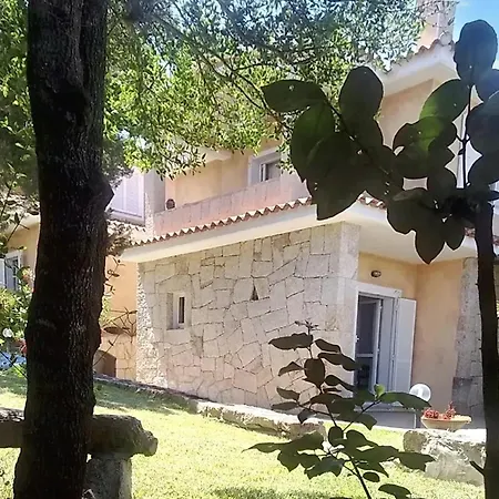 Elegant House With Sea View In Casa vacanze *