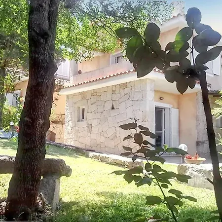 Elegant House With Sea View In Cannigione