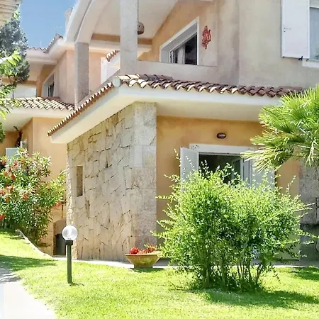 Elegant House With Sea View In