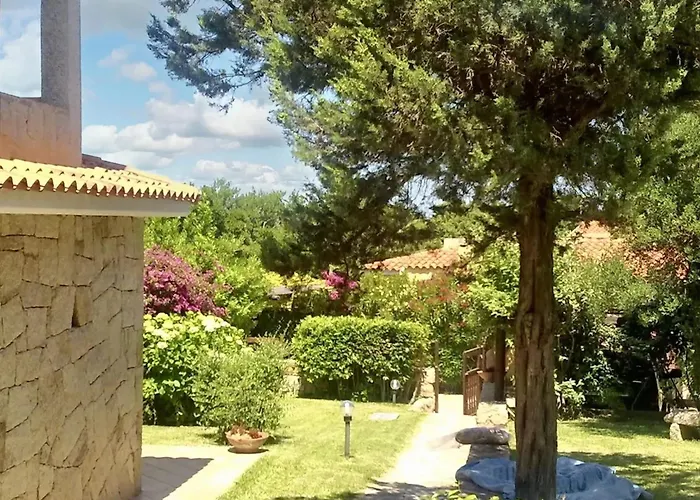 Elegant House With Sea View In Cannigione
