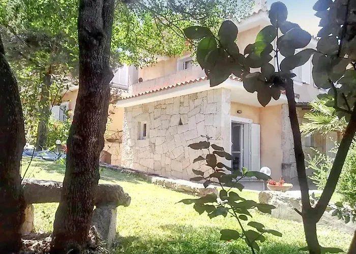 Elegant House With Sea View In Канниджионе